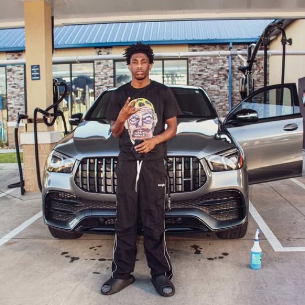 Meet your Posher, Kameron